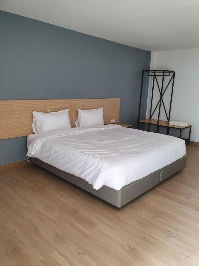 Neo Hotel Хон Каен Экстерьер фото