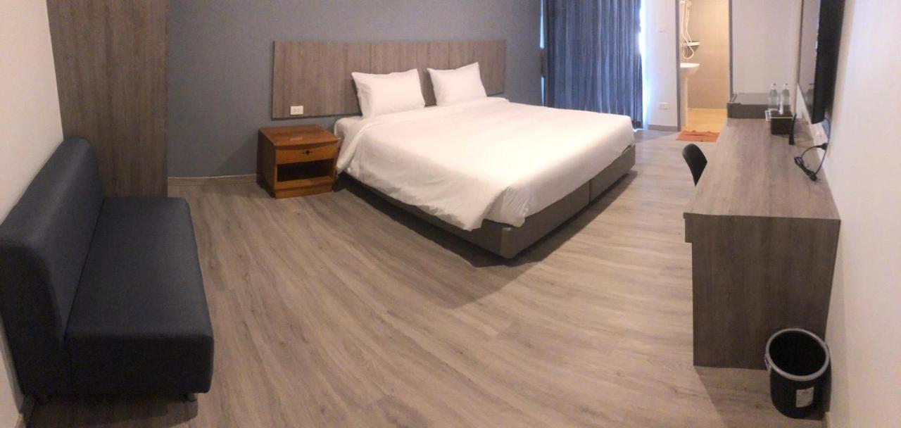 Neo Hotel Хон Каен Экстерьер фото